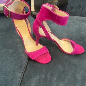 Alfani Fuchsia size 9 pumps